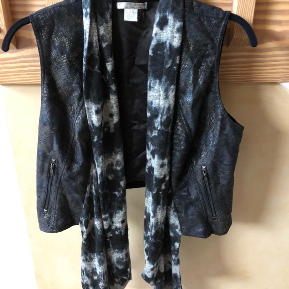 Alberto Mikali Vest - Picture 3 of 8